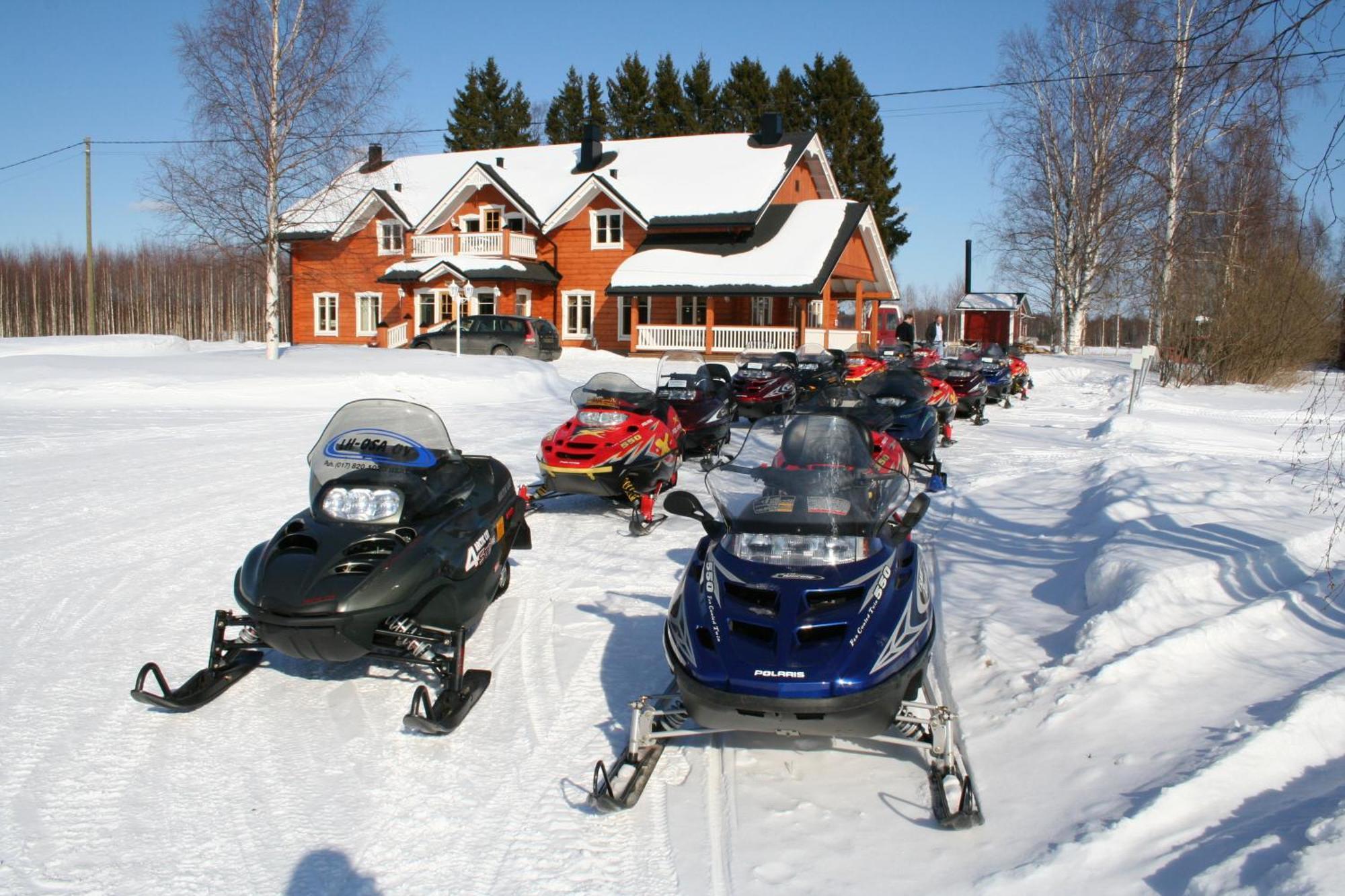 Guest House Haapaniemen Hirsikartano Iisalmi Luaran gambar