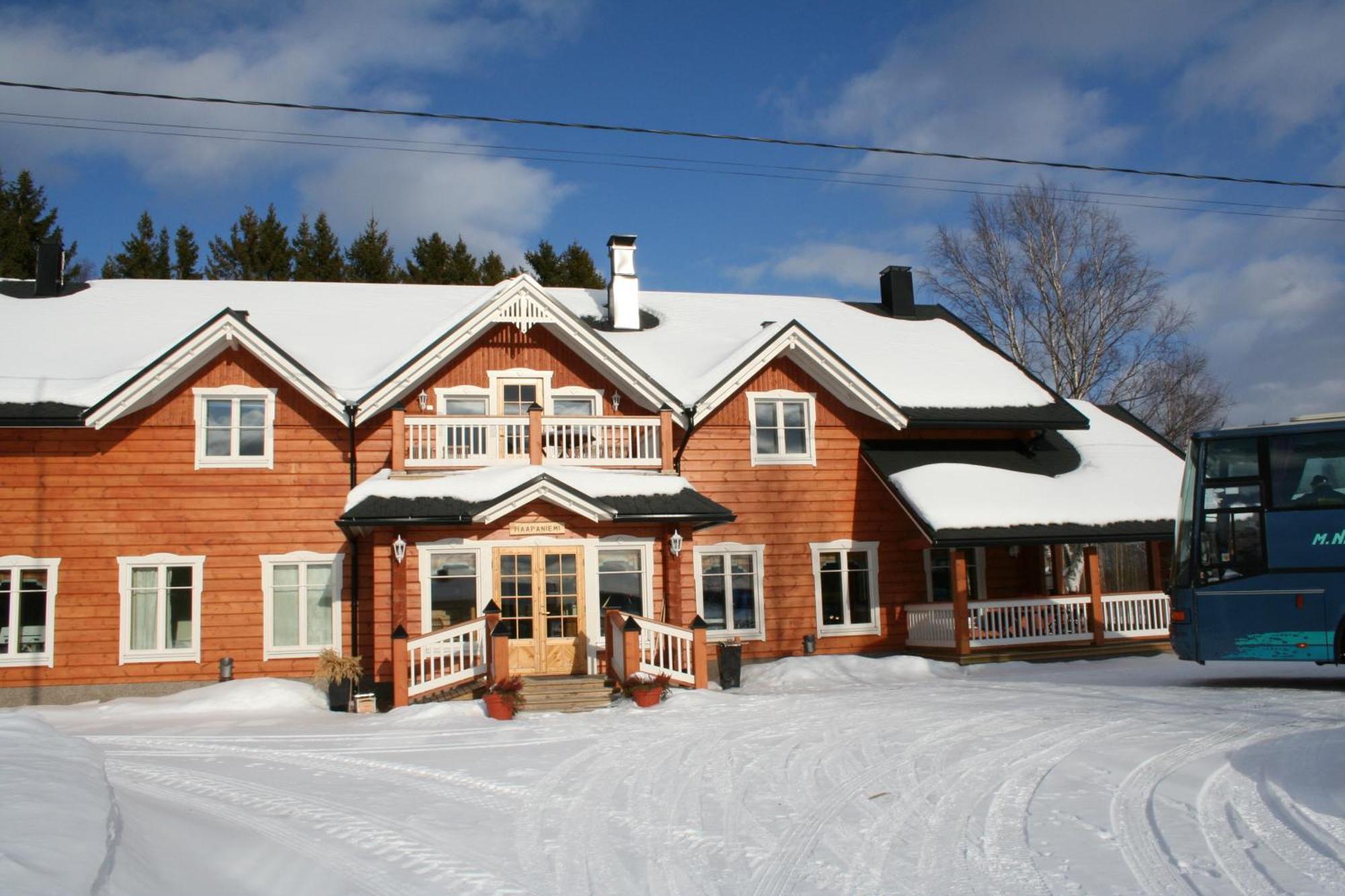 Guest House Haapaniemen Hirsikartano Iisalmi Luaran gambar