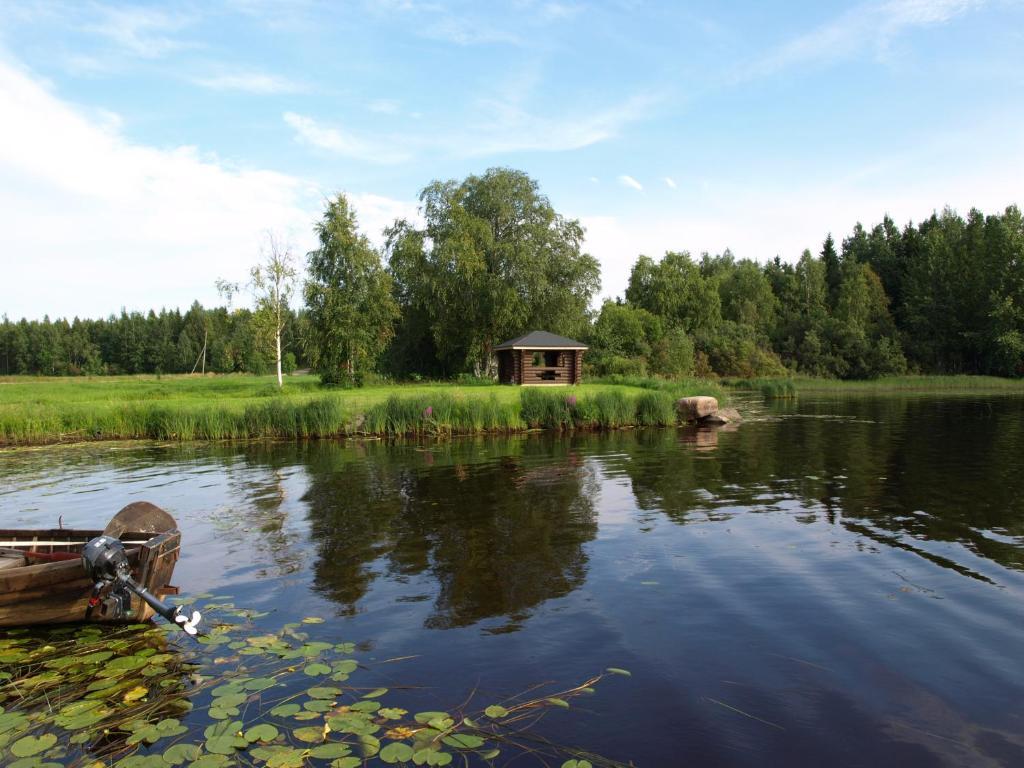Guest House Haapaniemen Hirsikartano Iisalmi Luaran gambar